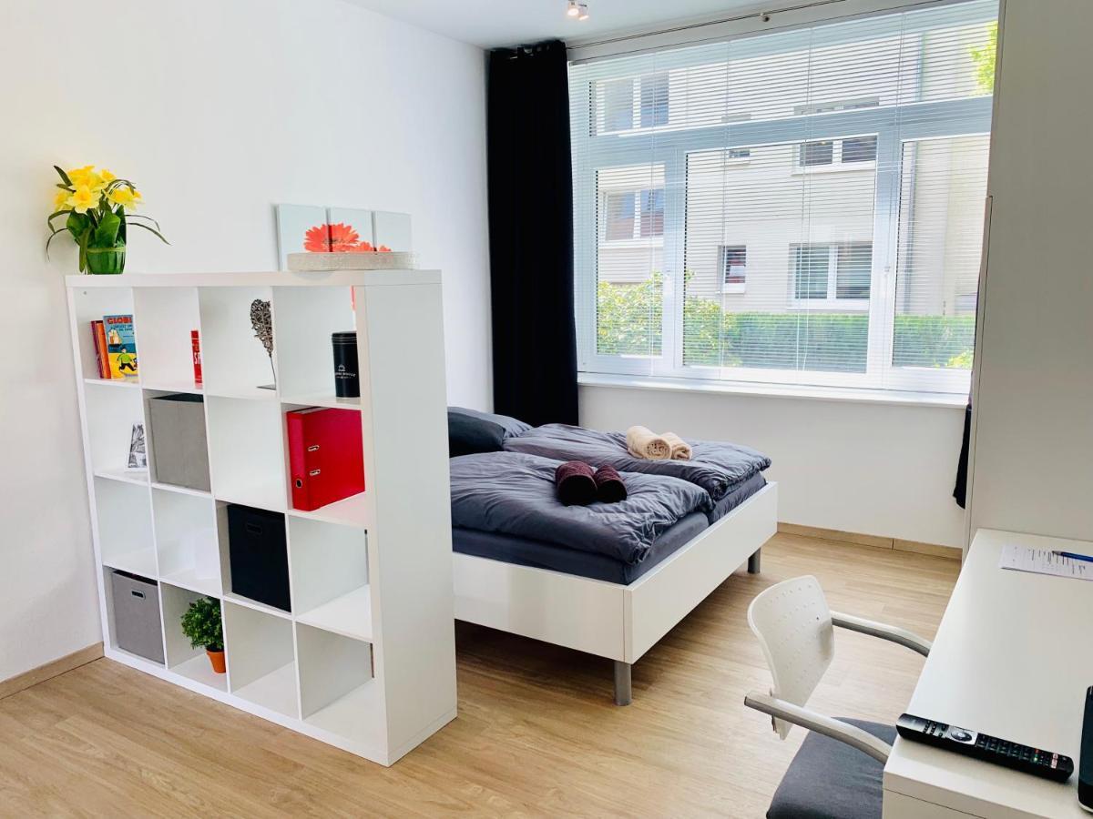 Moderner Bungalow, 20 Minuten Bis Hannover City, 24H Check-In Garbsen Exterior photo