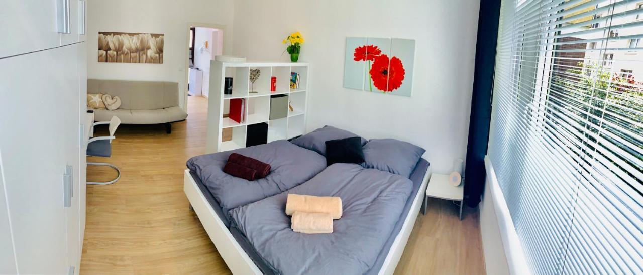 Moderner Bungalow, 20 Minuten Bis Hannover City, 24H Check-In Garbsen Exterior photo