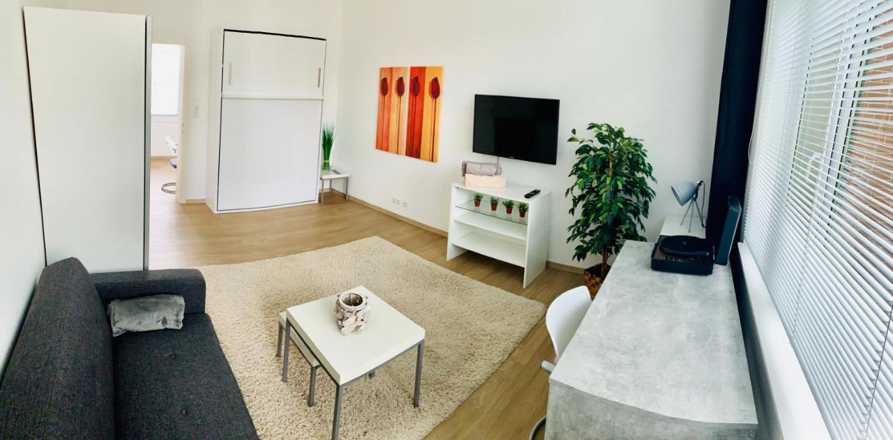 Moderner Bungalow, 20 Minuten Bis Hannover City, 24H Check-In Garbsen Exterior photo